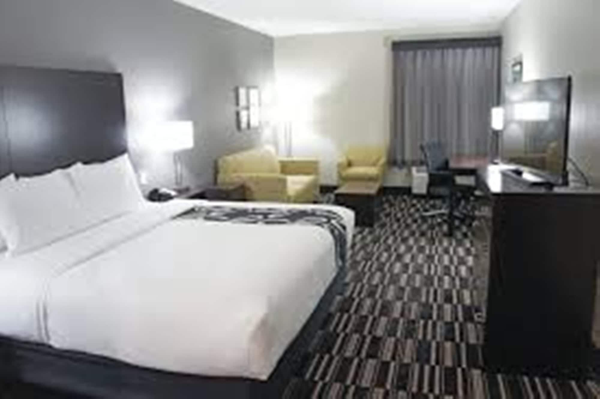 La Quinta By Wyndham Fort Worth - Lake Worth Eksteriør billede