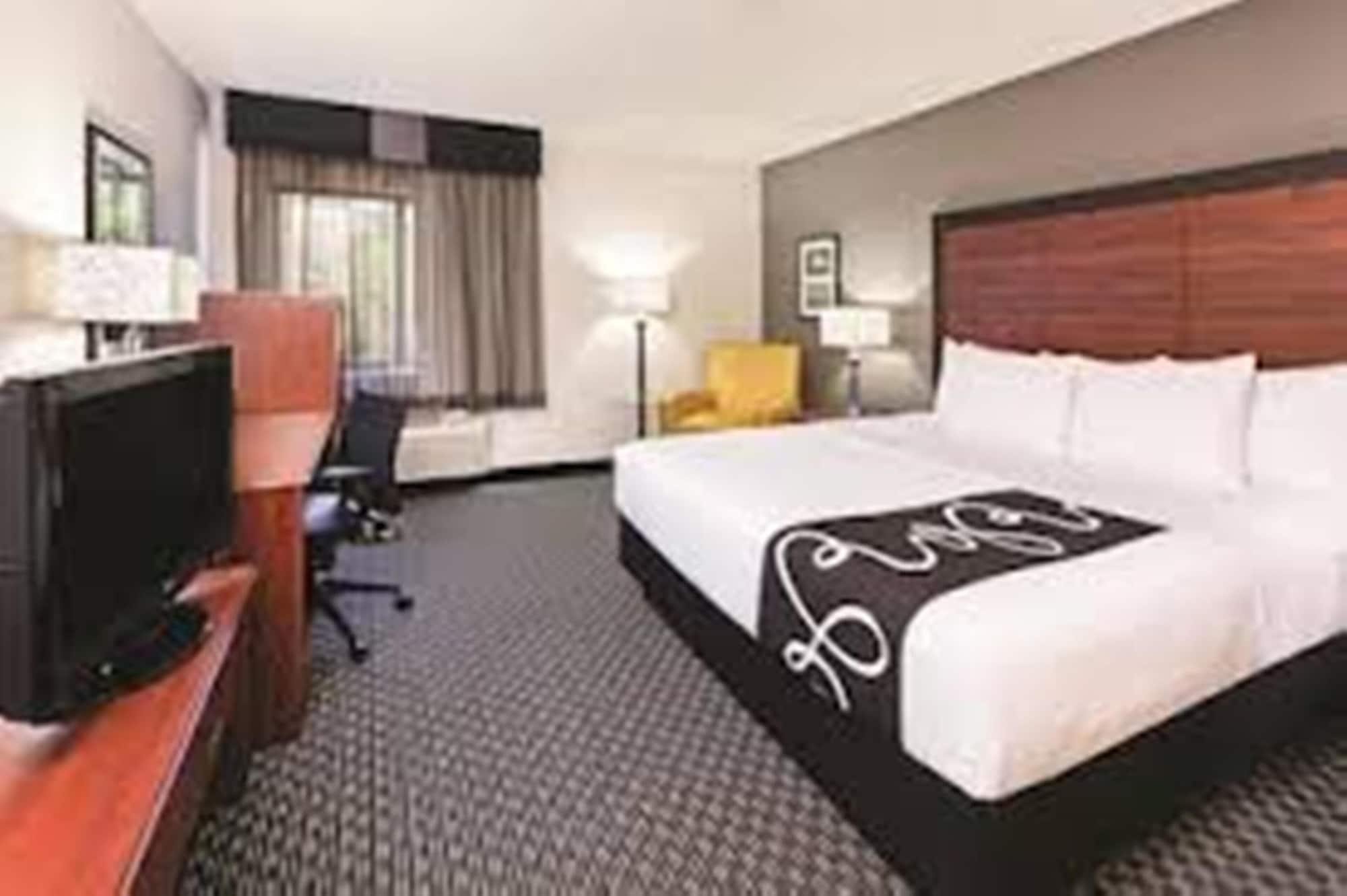 La Quinta By Wyndham Fort Worth - Lake Worth Eksteriør billede