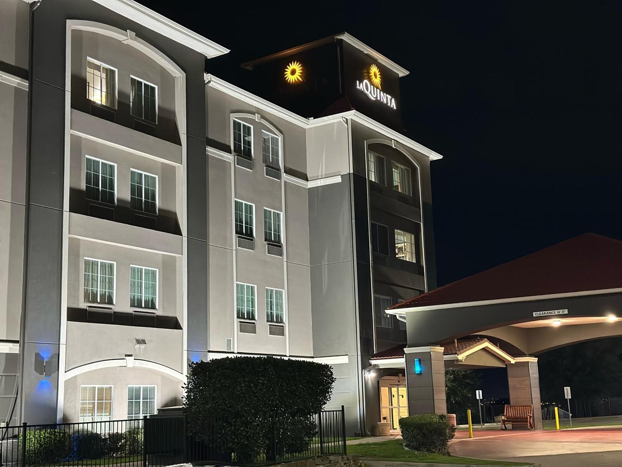 La Quinta By Wyndham Fort Worth - Lake Worth Eksteriør billede